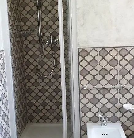 Oda ve Kahvaltı La